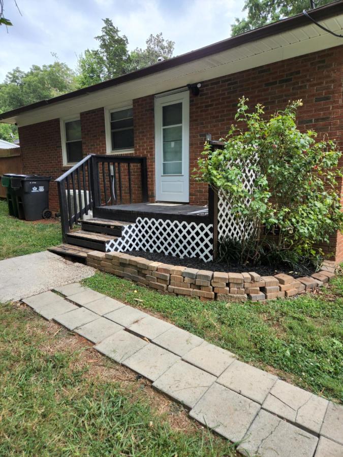 2Br 1Ba Duplex House King Beds Great For Small Groups Close To All Uptown Charlotte Attractions Buitenkant foto